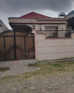 Furnished 3bdrm House in Bole for sale