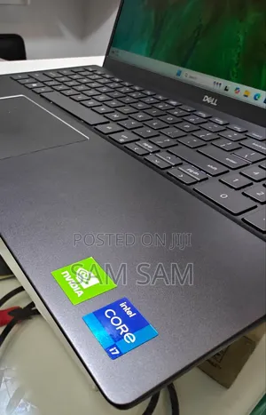 New Laptop Dell Vostro 5630 16GB Intel Core I7 SSD 512GB