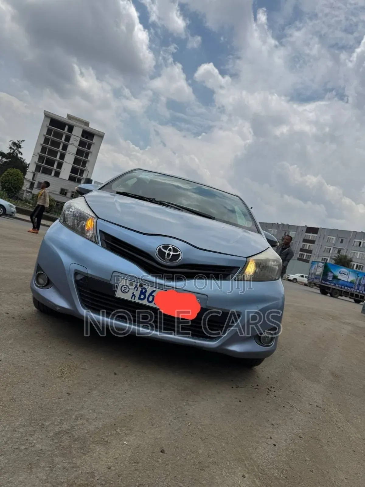 Toyota Yaris 2013 Blue