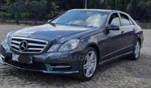 Mercedes-Benz E200 2012 Gray