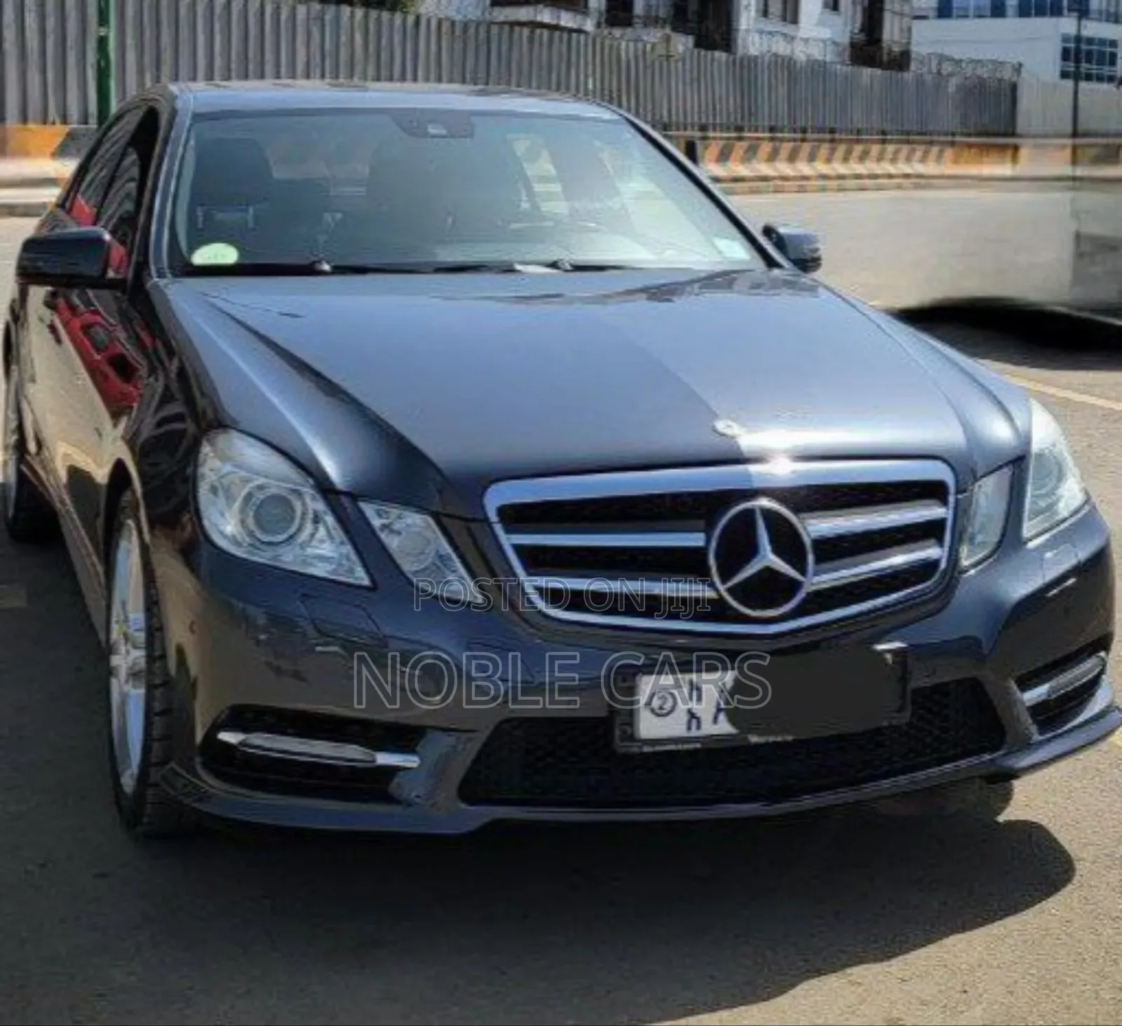Mercedes-Benz E200 2012 Gray