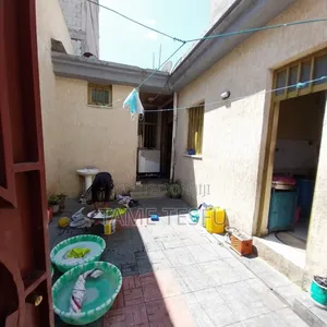 Furnished 2bdrm House in ሀያት, Bole for sale