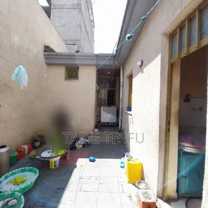 Furnished 2bdrm House in ሀያት, Bole for sale