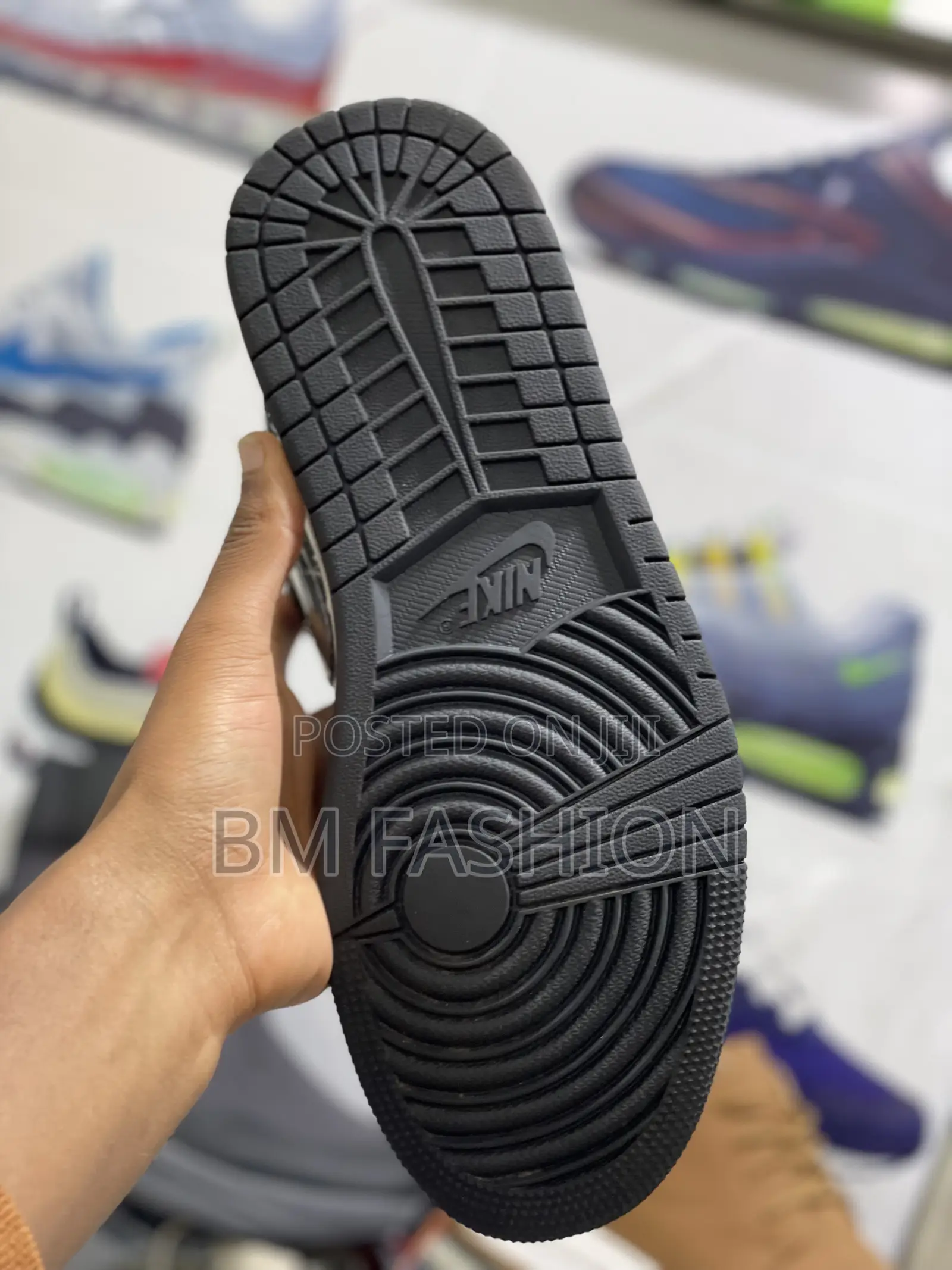 Jordan 1 High Black X White Size 40-43