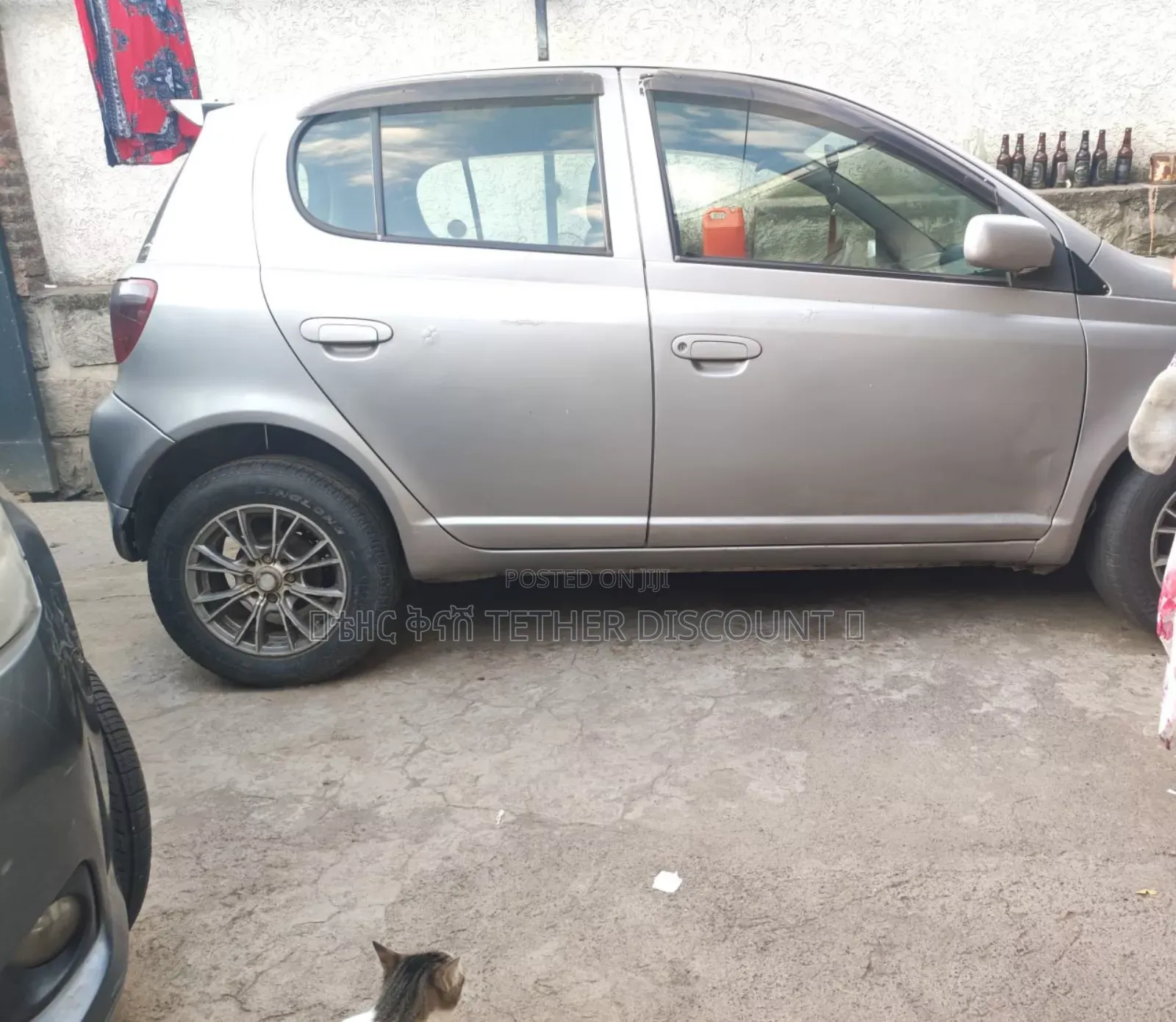 Toyota Vitz 2001 Gray