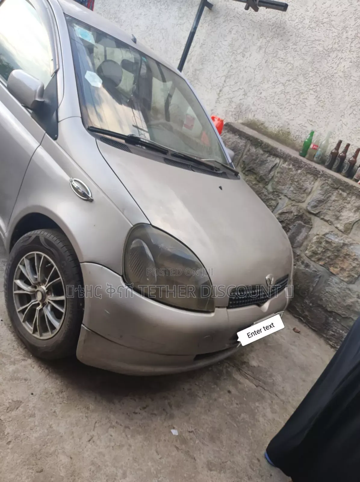 Toyota Vitz 2001 Gray