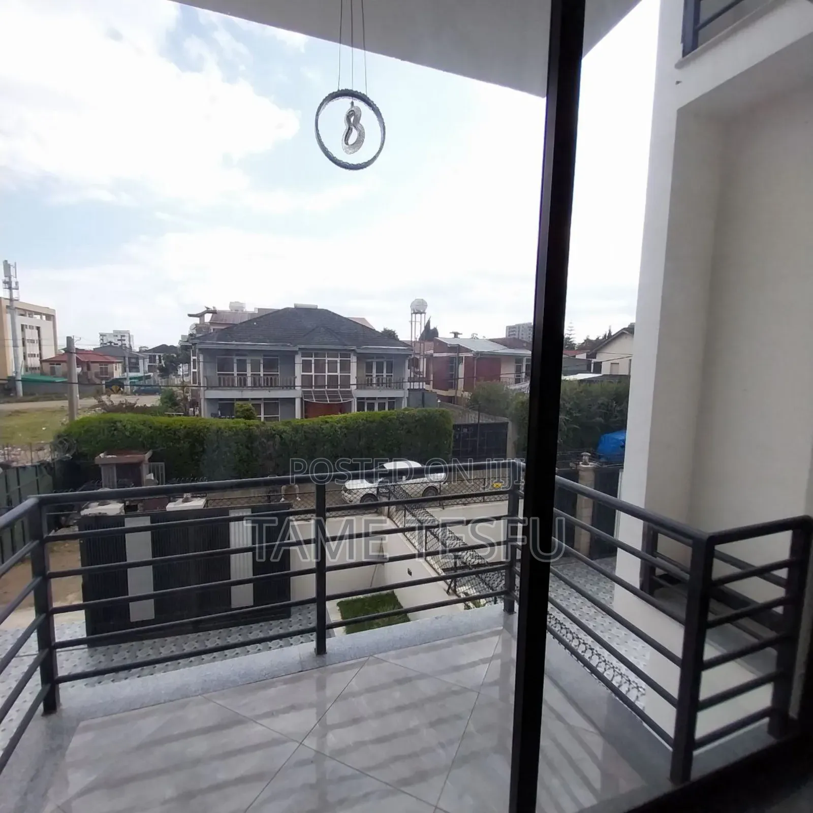 Furnished 8bdrm House in ሀያት ዞን, Bole for sale