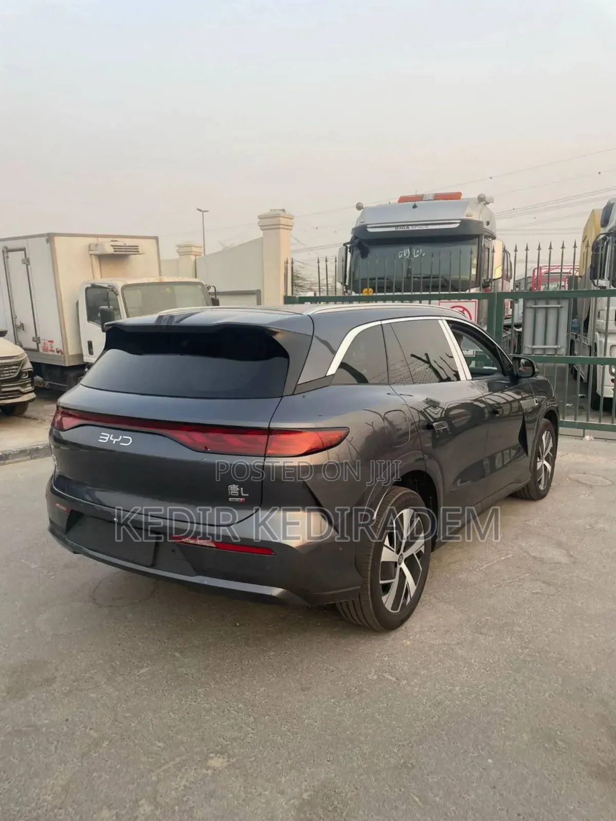 New BYD Tang DM-i 2025 Gray