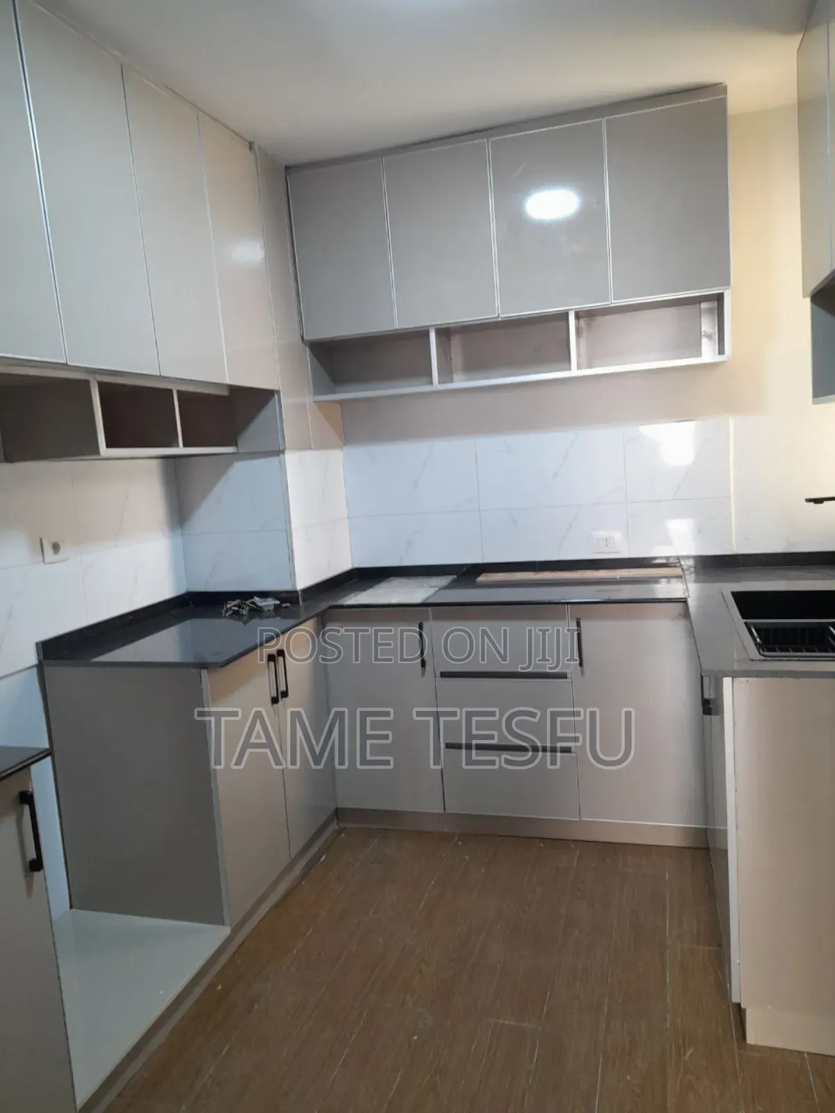 Furnished 3bdrm Villa in ሀያት, Bole for sale