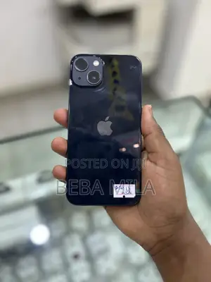 Photo - Apple iPhone 13 256 GB Black