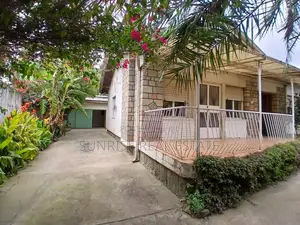 4bdrm Villa in Bole for rent