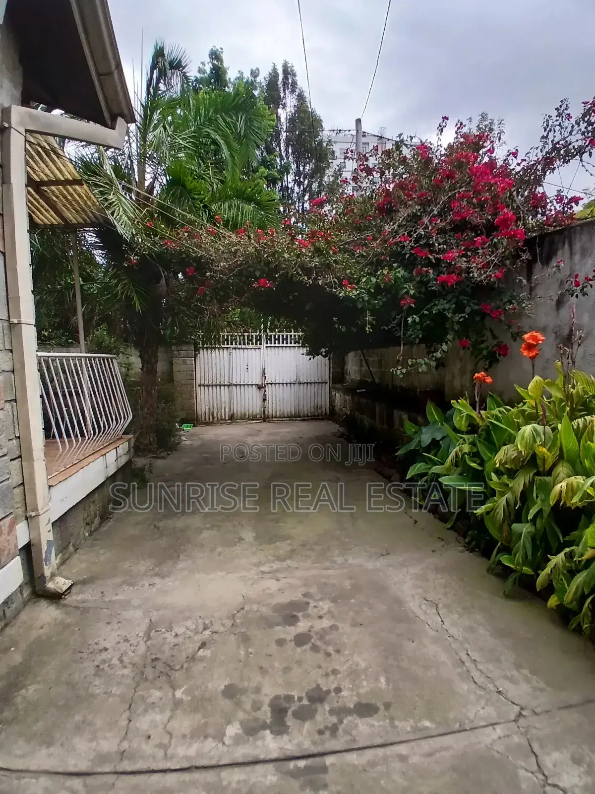 4bdrm Villa in Bole for rent