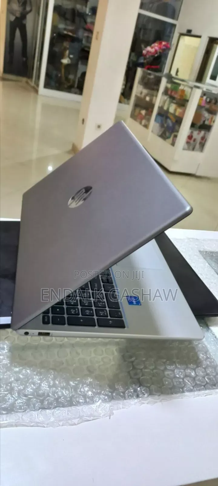 New Laptop HP Stream Notebook 16GB Intel Core I7 SSD 512GB