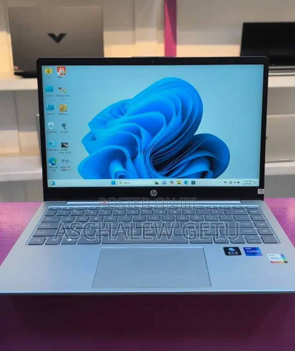 New Laptop HP Stream Notebook 16GB Intel Core I7 SSD 1T