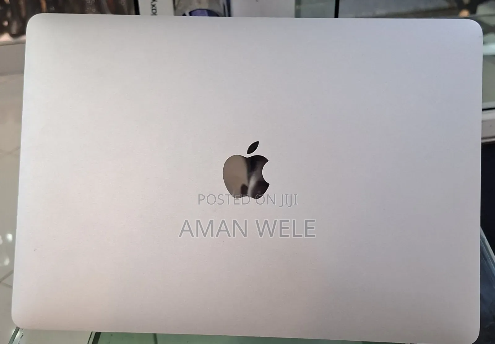 New Laptop Apple MacBook Pro Max 2023 M2 14-Inch 8GB Apple M2 SSD 512GB