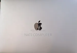 Photo - New Laptop Apple MacBook Air 2022 M2 8GB Intel Core i5 SSD 512GB