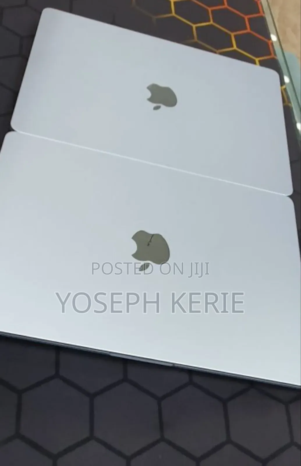 New Laptop Apple MacBook Air 2025 M4 13-Inch 16GB Apple M4 SSD 256GB