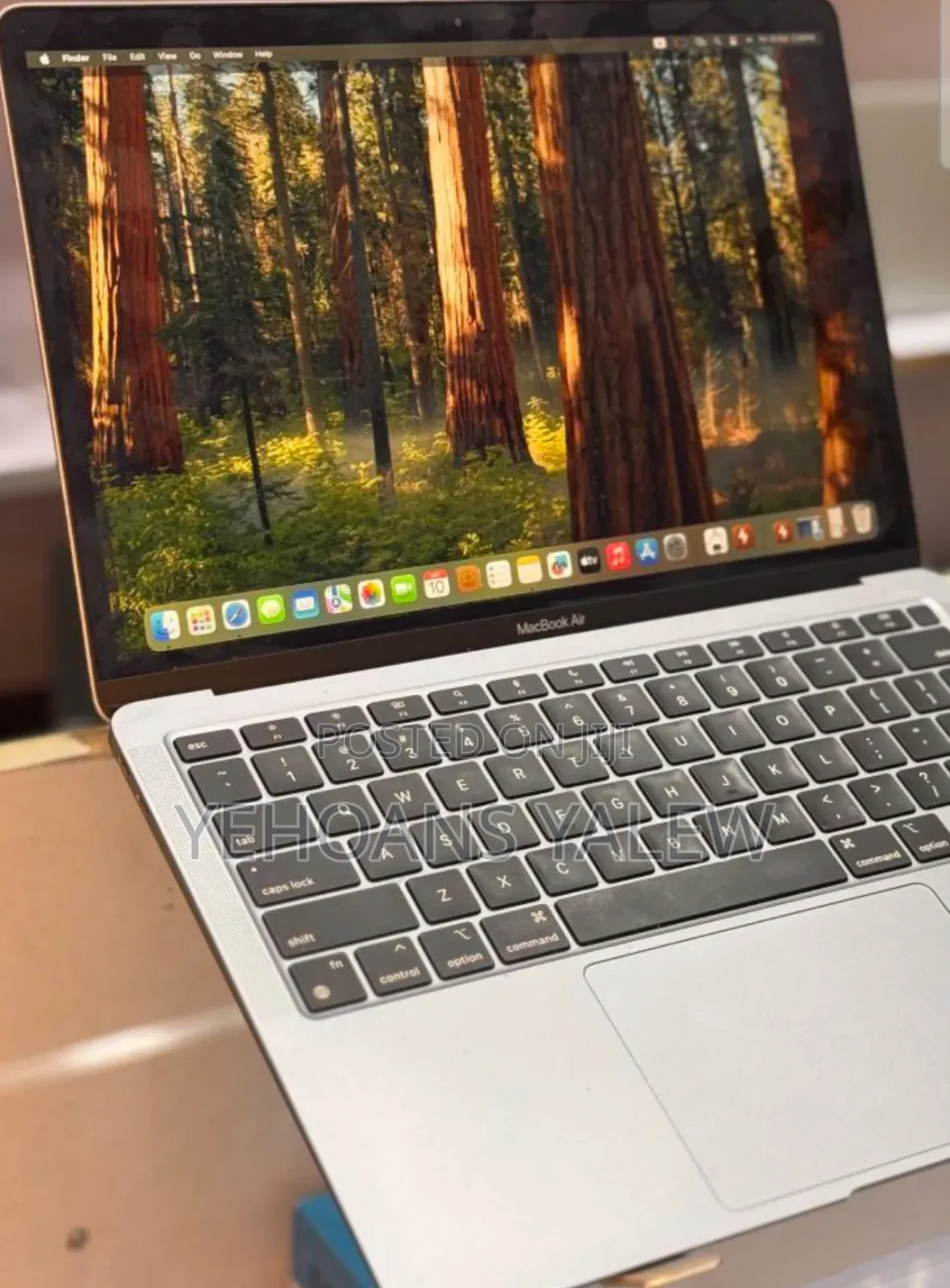 New Laptop Apple MacBook Air 2020 M1 16GB Apple M1 SSD 256GB