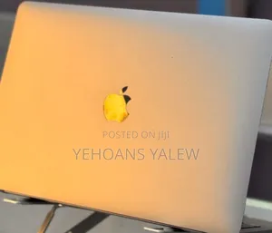 New Laptop Apple MacBook Air 2020 M1 16GB Apple M1 SSD 256GB