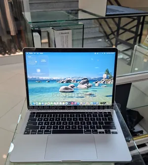 New Laptop Apple MacBook Pro 2022 M2 8GB Apple M2 SSD 512GB