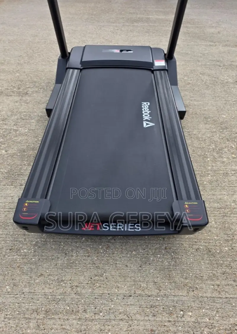 Reebok Jet 100 ቤቶ ስፖርት የሚሰሩበት