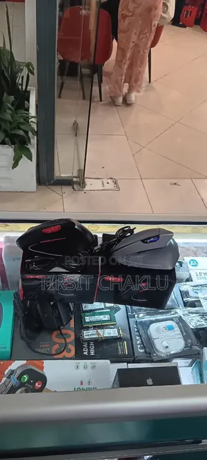 Photo - Brand New Packed Gaming Vertical Mouse