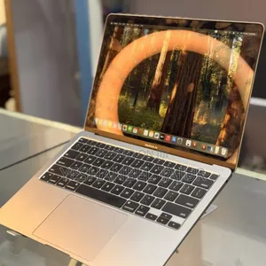 Photo - New Laptop Apple MacBook Air 16GB Apple M1 SSD 256GB