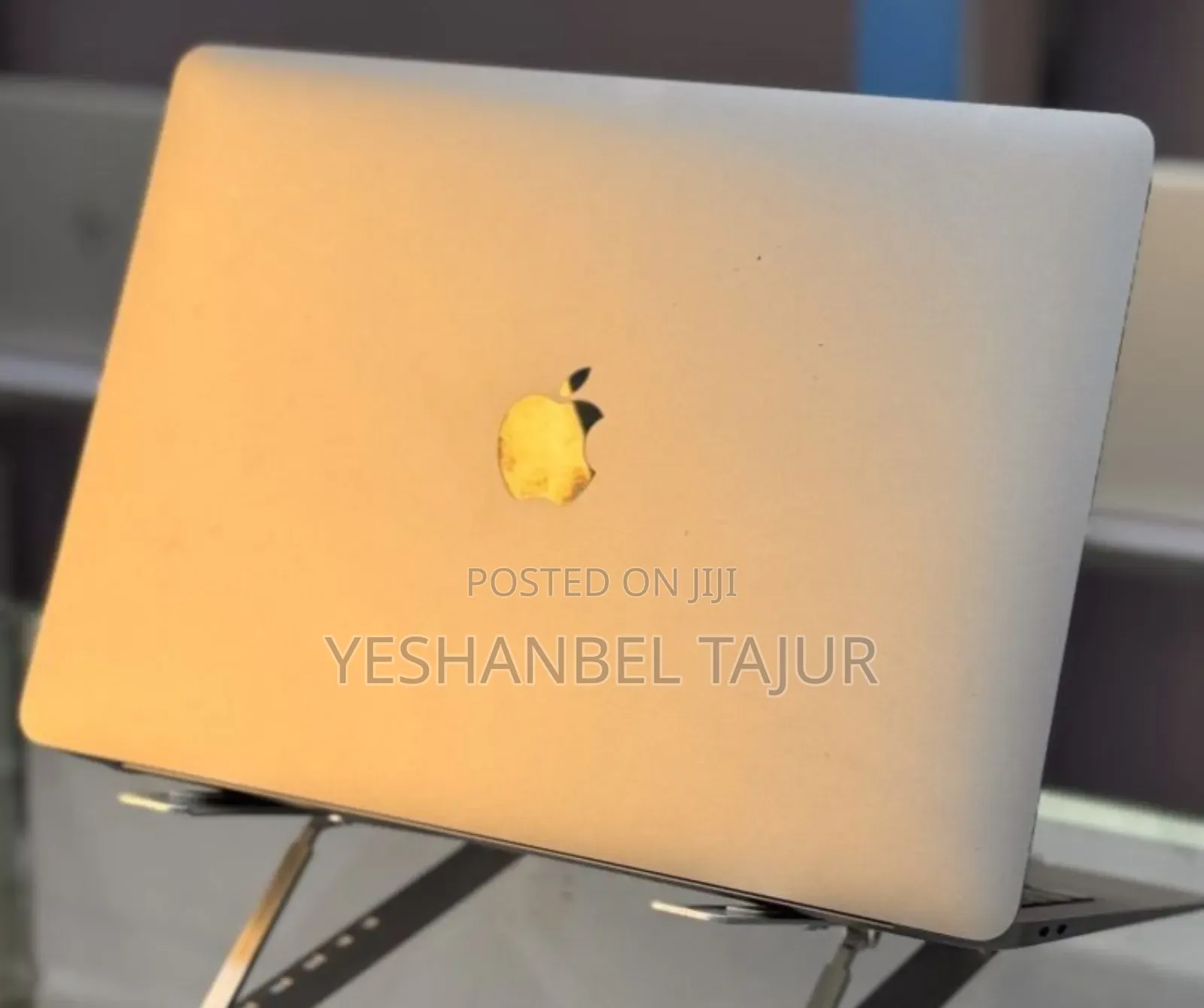 New Laptop Apple MacBook Air 16GB Apple M1 SSD 256GB