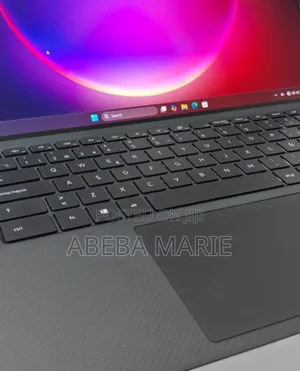 Photo - New Laptop Dell XPS 15 16GB Intel Core i7 SSD 1T