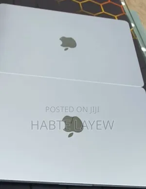 Photo - New Laptop Apple MacBook Air 16GB Apple M4 SSD 256GB