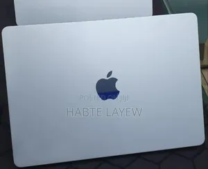 New Laptop Apple MacBook Air 16GB Apple M4 SSD 256GB