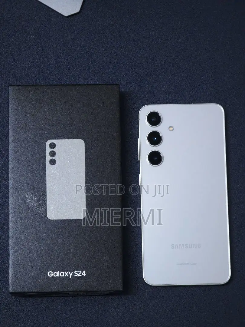 New Samsung Galaxy S24 256 GB White