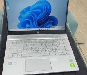 New Laptop HP Pavilion 14 16GB Intel Core I7 SSD 512GB