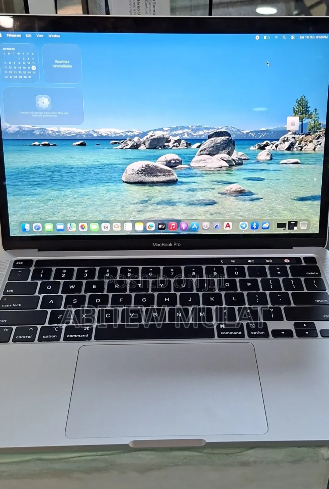 New Laptop Apple MacBook Pro 2022 M2 8GB Apple M2 SSD 512GB