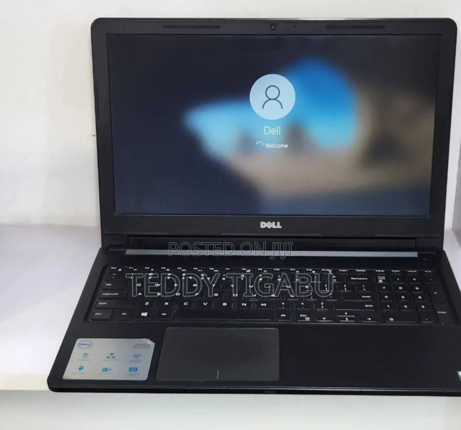 New Laptop Dell Vostro 15 3000 4GB Intel Core I3 SSD 1T