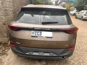 Bestune T77 1.2 FWD 2021 Brown