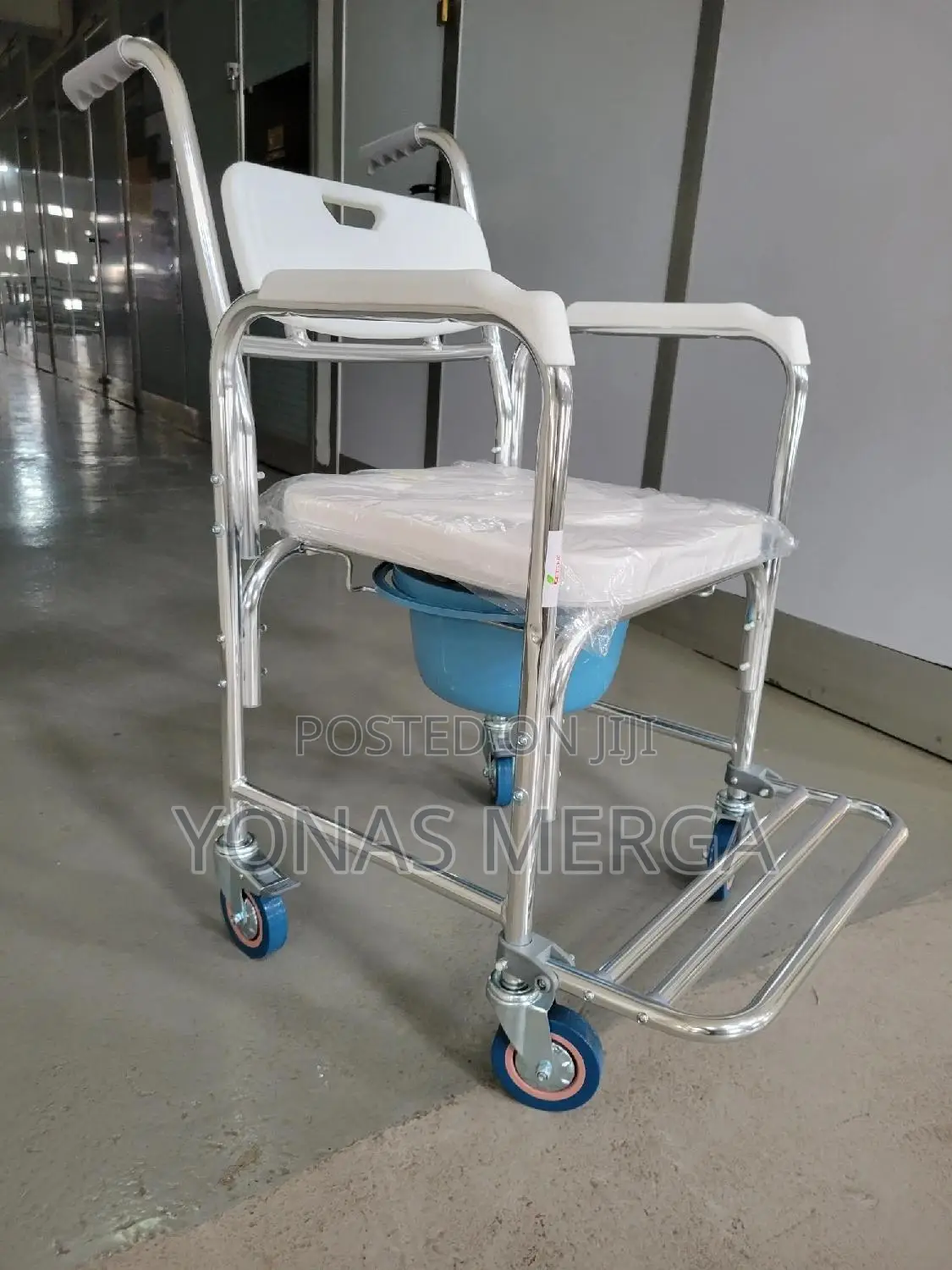 Commode Chair Toilet Chair, Wheeled邪馬multi-Purpose Chair罔度safe Comfort