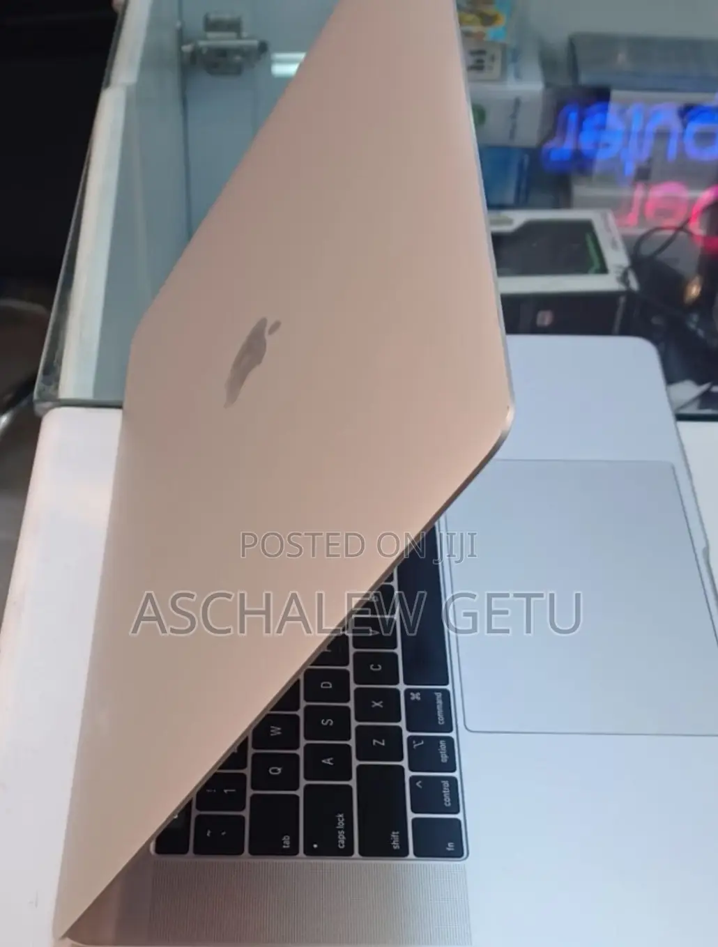 New Laptop Apple MacBook Pro 2019 16GB Intel Core I9 SSD 1T