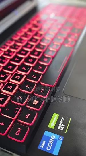 Photo - New Laptop 3XS 15.3 16GB Intel Core I7 SSD 1T