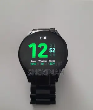 Photo - Samsung Watch