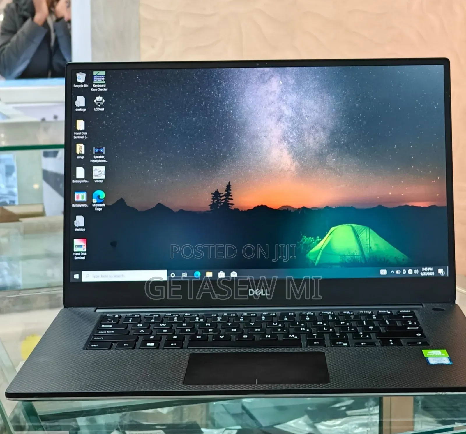 New Laptop Dell Precision 5540 16GB Intel Core I7 SSD 512GB