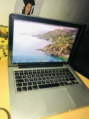 Laptop Apple MacBook 2012 8GB Intel Core I5 HDD 500GB