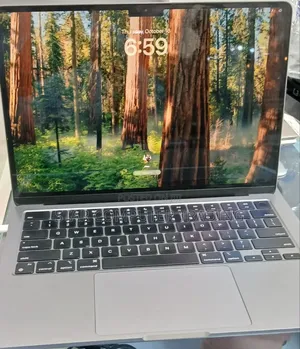 New Laptop Apple MacBook Air 2022 M2 8GB Apple M2 SSD 256GB