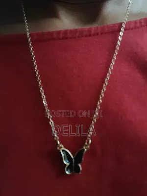 Jewellery Set Bracelet, Earrings And Necklace