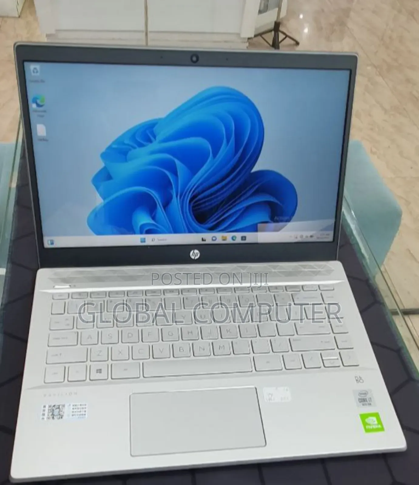 New Laptop HP Pavilion 14z 16GB Intel Core I7 SSD 512GB
