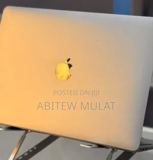 New Laptop Apple MacBook Air 2020 M1 16GB Apple M1 SSD 256GB