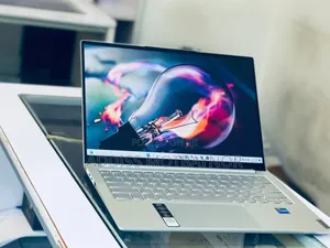 Photo - New Laptop Lenovo Yoga 7i 16GB Intel Core I7 SSD 512GB