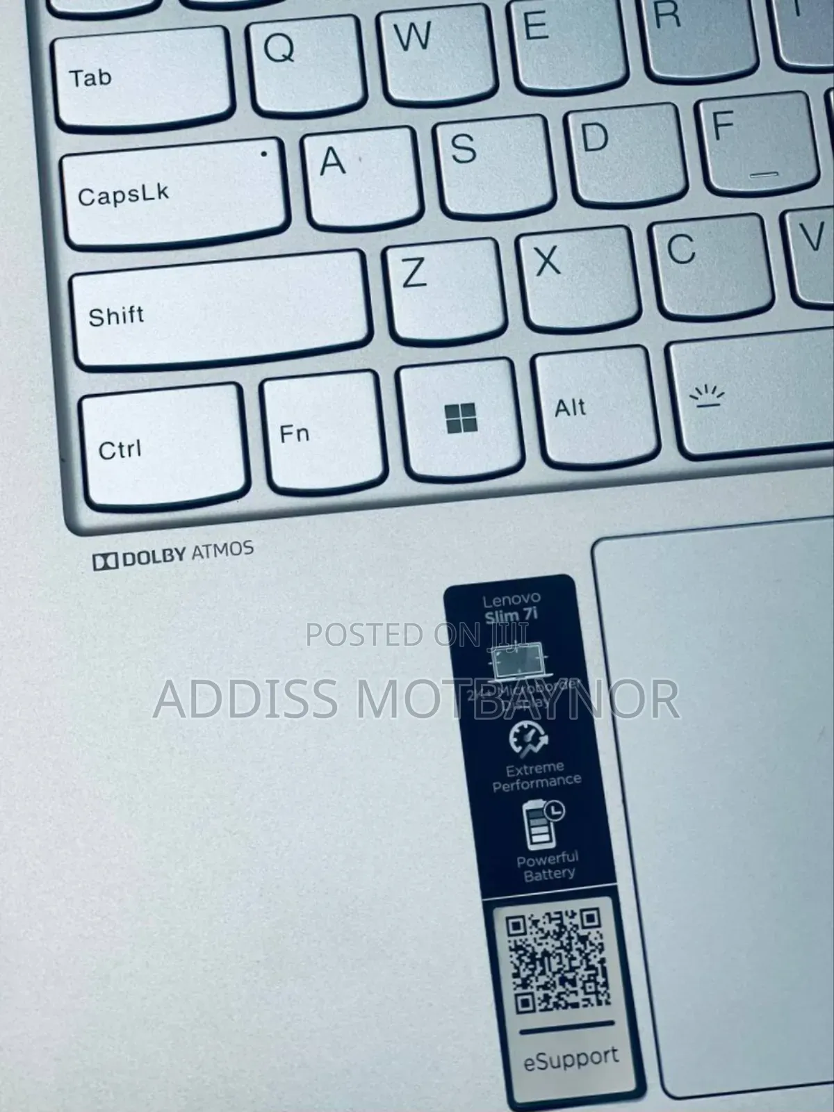 New Laptop Lenovo Yoga 7i 16GB Intel Core I7 SSD 512GB