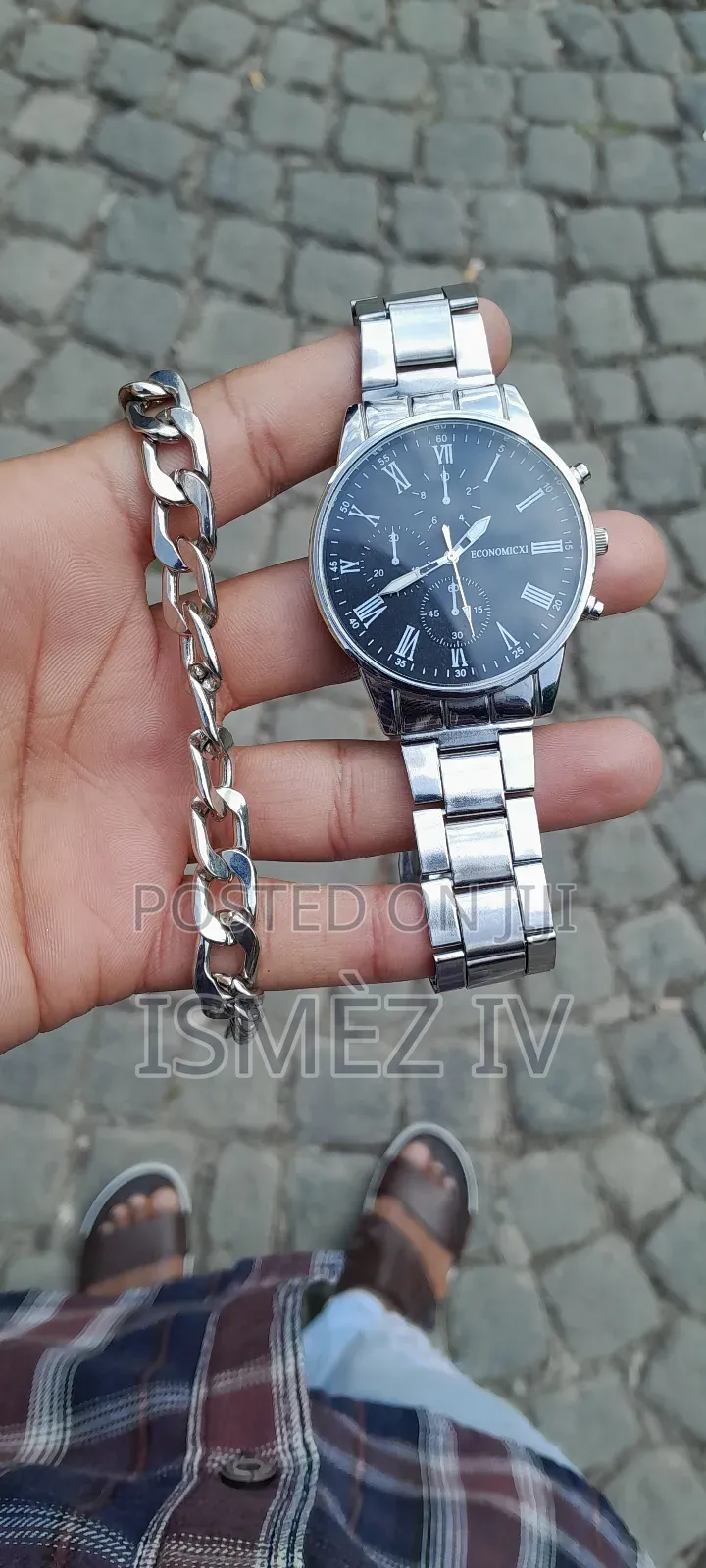 Watch (ሰዓት) Ith Braclet