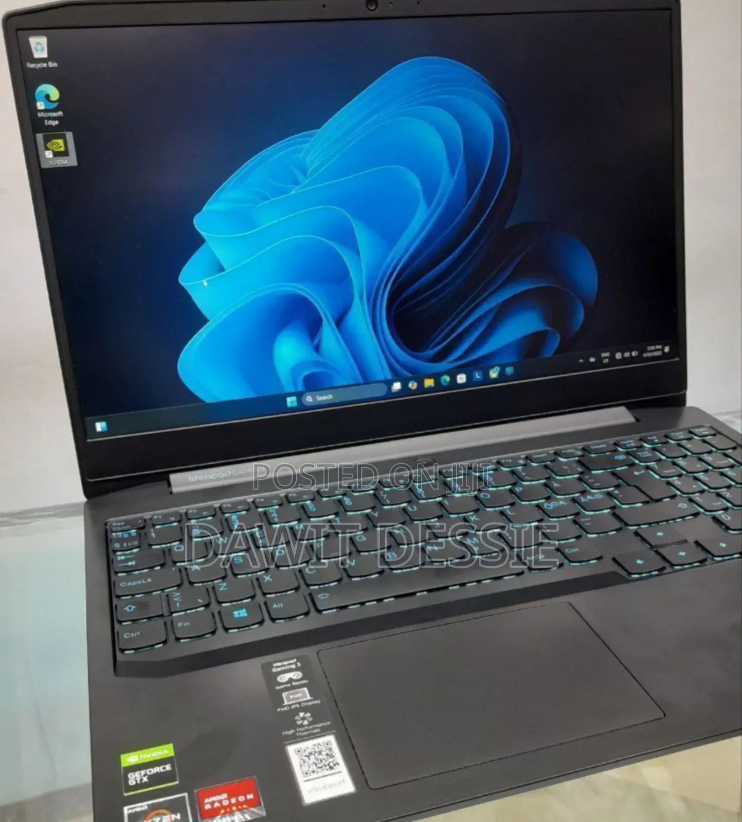 New Laptop Lenovo Ideapad 3 16GB AMD Ryzen 5 SSD 256GB